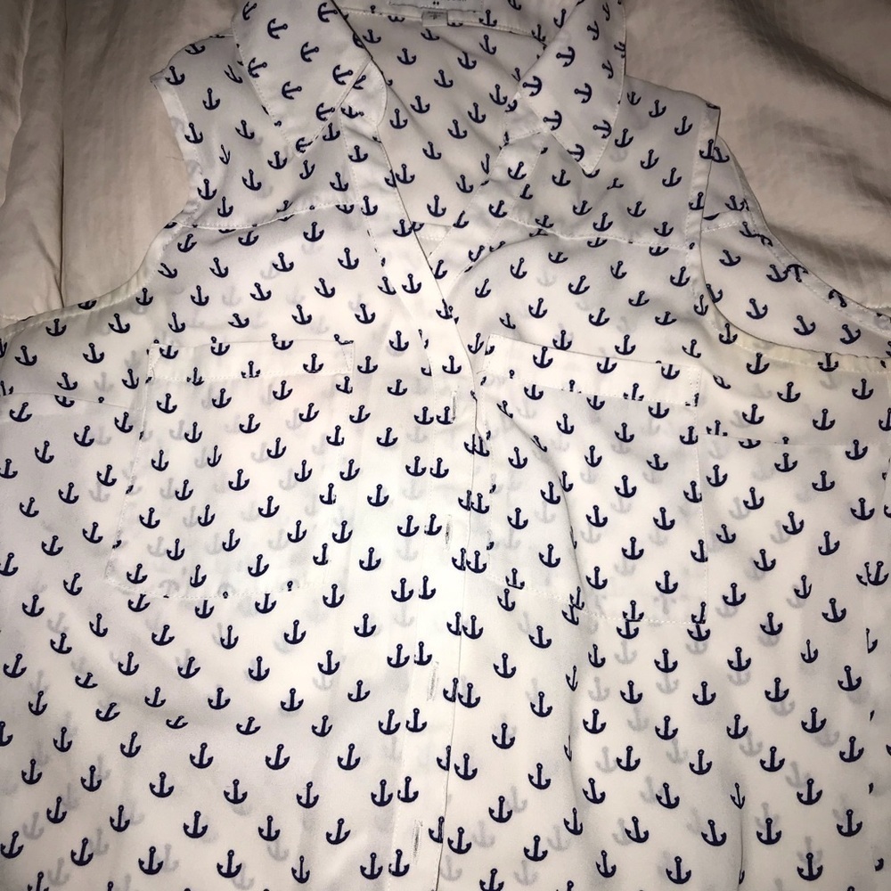 ⚓️NWOT EXPRESS SZ SM SHEER SLEEVELESS ANCHOR TOP! ⚓️ - Picture 4 of 8